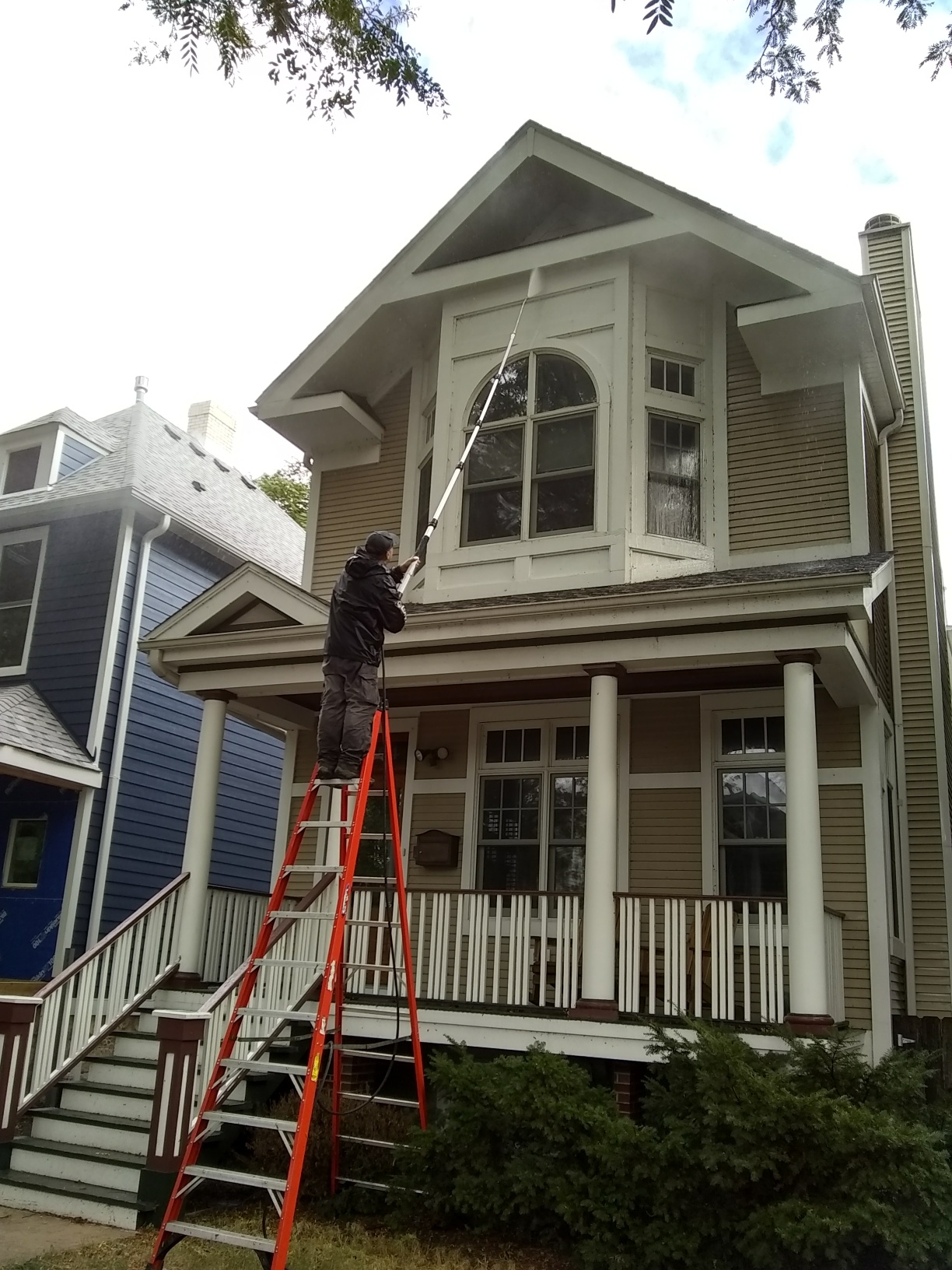 Chicago House Pressure Washing